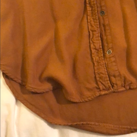 2/ $10 Mudd Button Down Tank - Picture 3 of 4